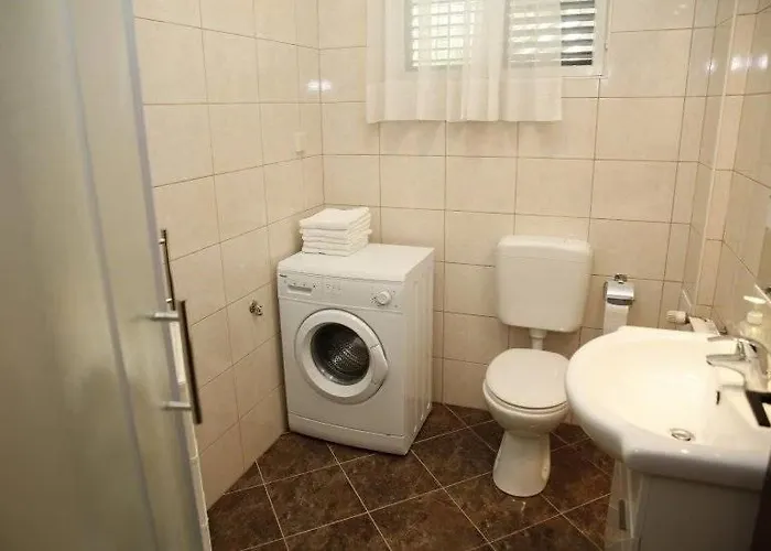 Plava Plaza * Vodice